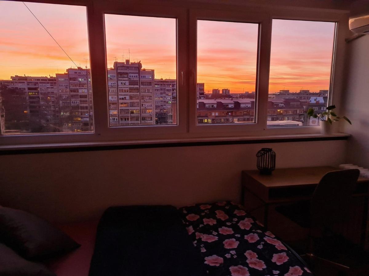 Sunset Apartment Novi Sad Buitenkant foto